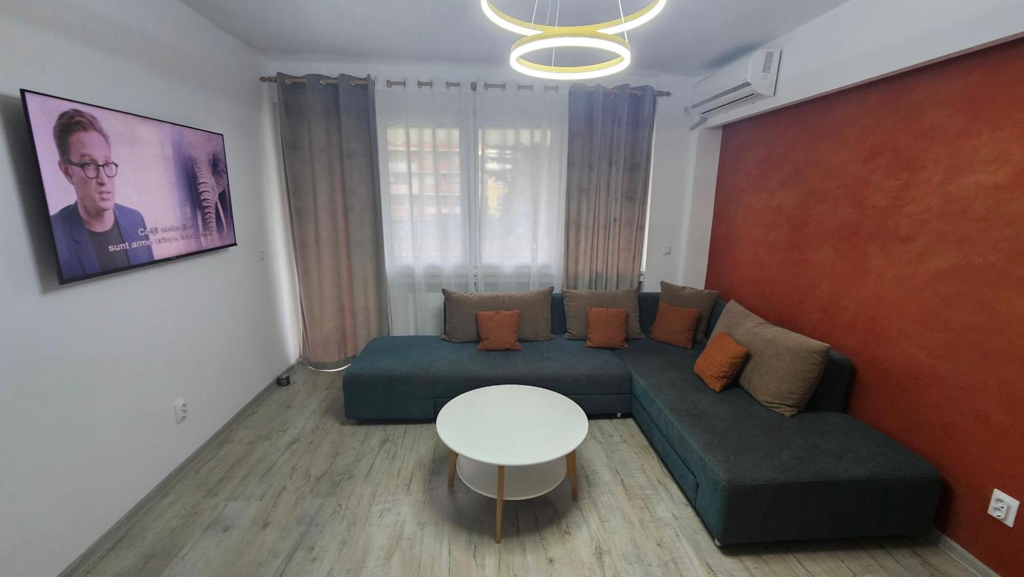 Central View Apartment Deva Exterior photo